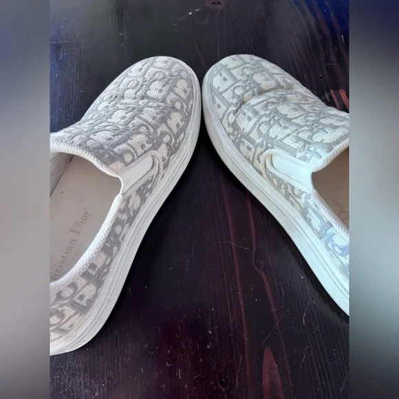 Christian Dior Solar Oblique Grey White slip on Women’s 37 6.5-7 - Picture 11 of 16